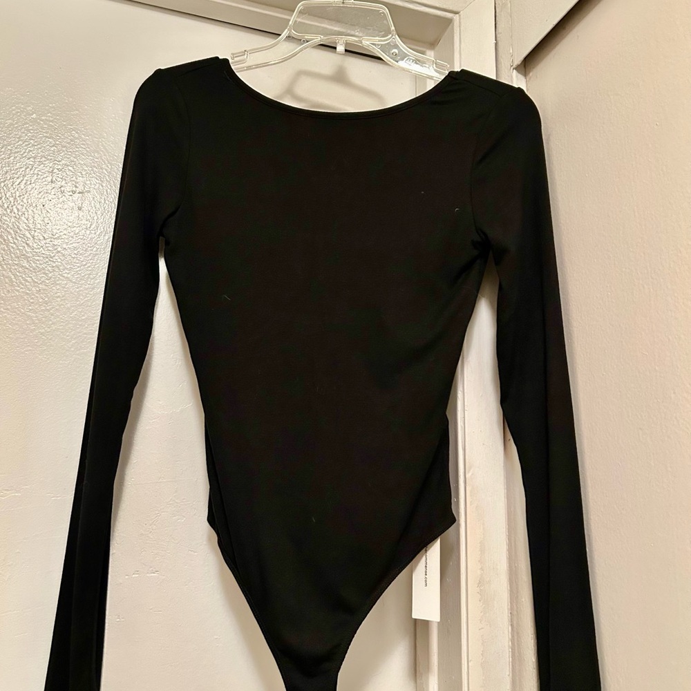 Commense Black Long Sleeve Top